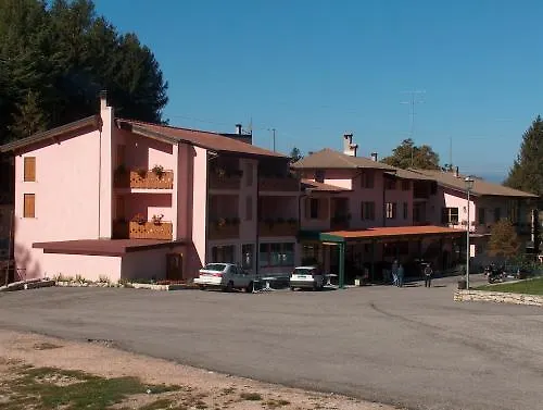 Hotel Edelweiss San Zeno di Montagna
