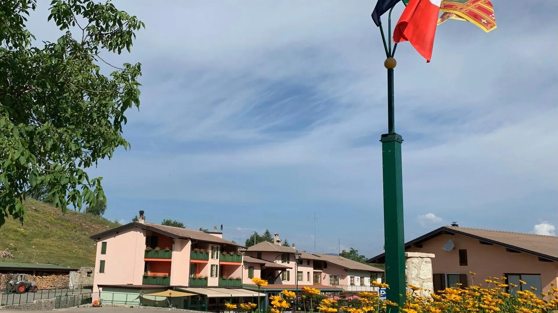 Hotel Edelweiss San Zeno di Montagna